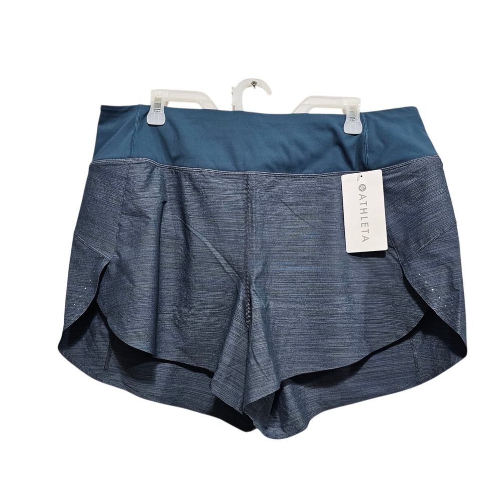 Athleta run with it textured short 3.5"‎